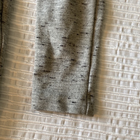 Aritzia Wilfred size 4 - Picture 5 of 8